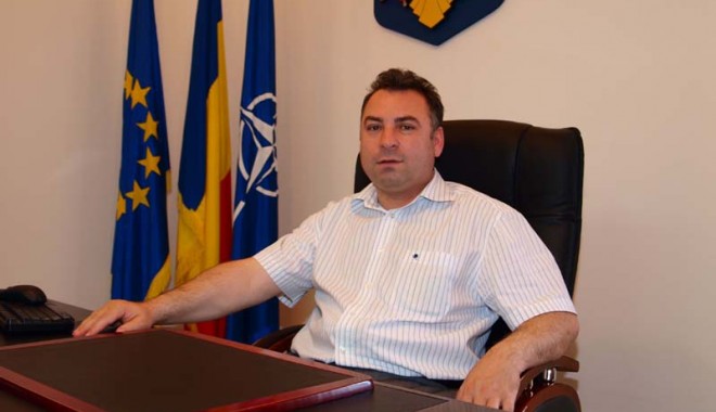 La Năvodari, facturile la căldură ar putea fi mai mici ca anul trecut - nicolaemateiprimarienavodari4-1318263498.jpg