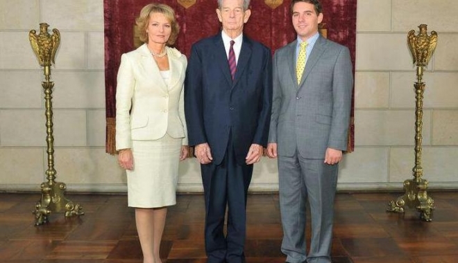 SCANDAL LA CASA REGALĂ! Principele Nicolae, acuzat de tentativă de violare de domiciliu - nicolaemihaimargareta81898400-1510153697.jpg