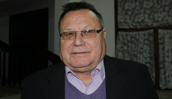 Nicolae Șandru își lansează candidatura la parlamentare - nicolaesandru1352968990-1353023530.jpg