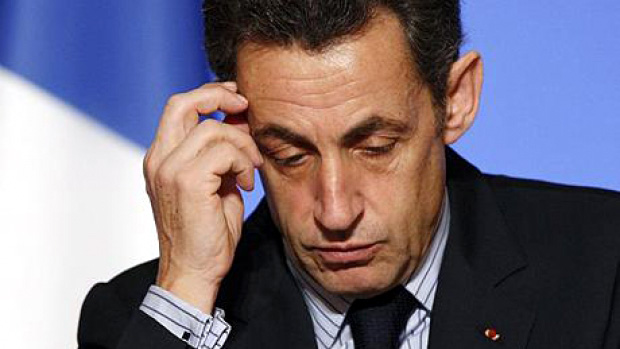 Sarkozy vrea să reducă la jumătate  numărul de imigranți primiți în Franța - nicolassarkozy-1331135887.jpg