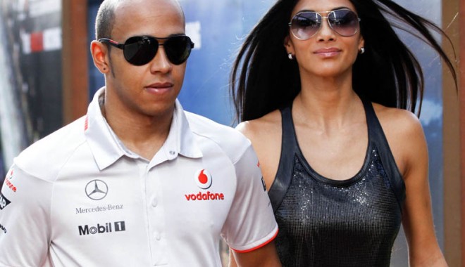 Nicole Scherzinger plătește 1.000.000 de euro să facă sex cu iubitul - nicoleschertzinger-1344859810.jpg