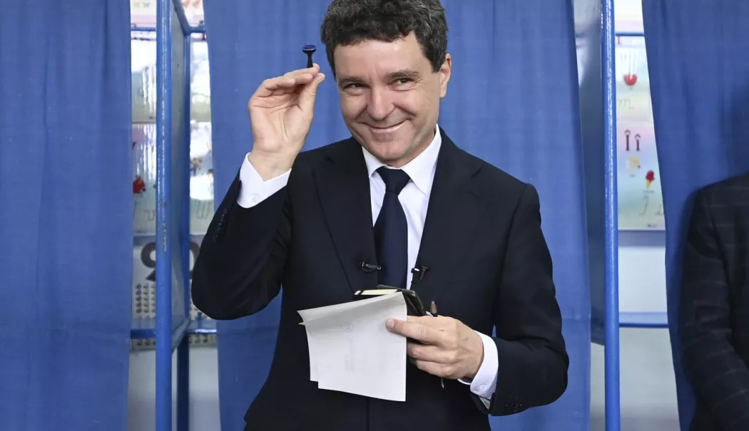AUR declanșează demersurile pentru suspendarea lui Nicușor Dan, acuzând ingerințe în Justiție - nicusor-1766439728.webp