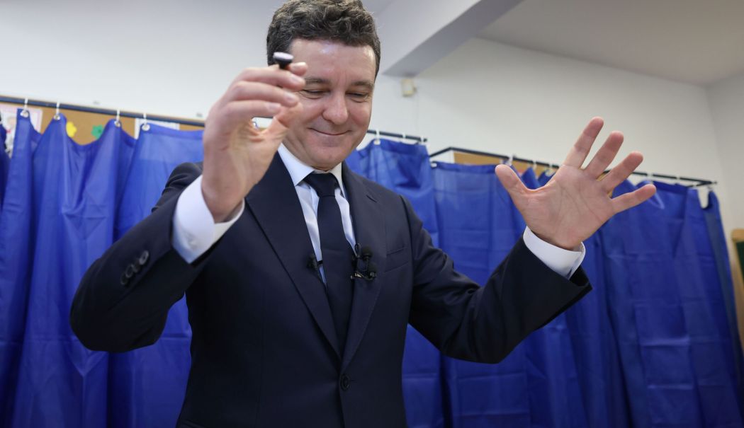 Alegeri prezidențiale 2025 / Nicușor Dan: Am votat pentru o schimbare care să aducă prosperitate - nicusor-a-votat-1747550509.jpg
