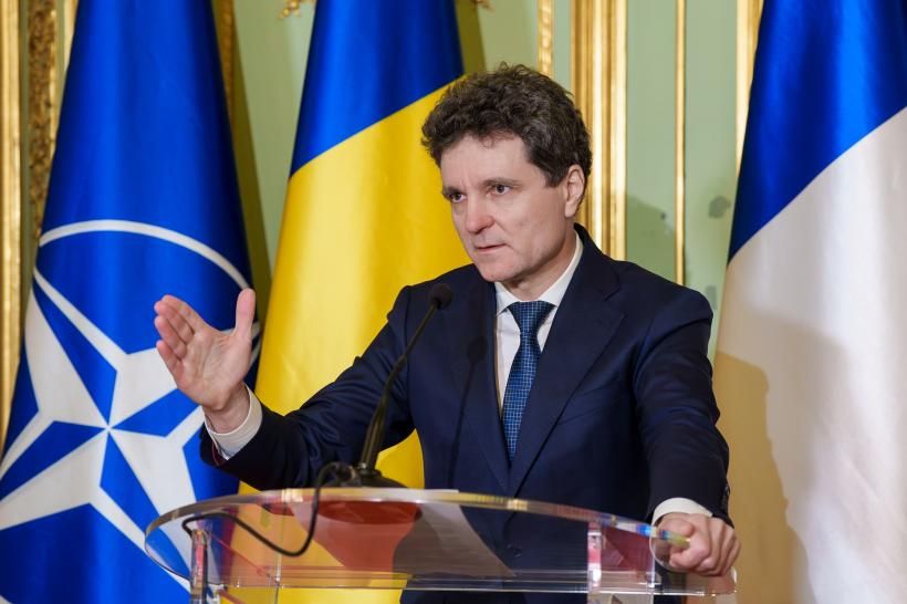 Nicușor Dan, mesaj către diplomați! „Democrația românească a făcut față unui război hibrid” - nicusor-dan-1768490739.webp