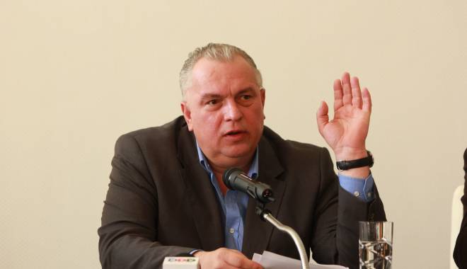 Cu ce angajați ai CJC poate comunica Nicușor Constantinescu - nicusorconstantinescu-1420635208.jpg
