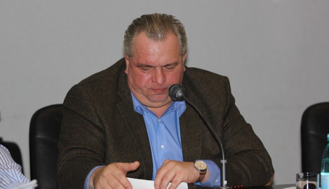 Consiliul Județean pierde procese, iar constănțenii plătesc! - nicusorconstantinescu1-1330273940.jpg