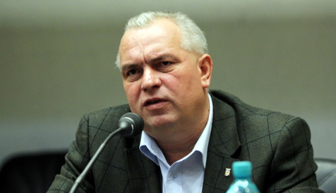Nicușor Constantinescu cere procurorilor DNA să-l lase să plece în SUA pentru a se opera - nicusorconstantinescu8-1396543808.jpg