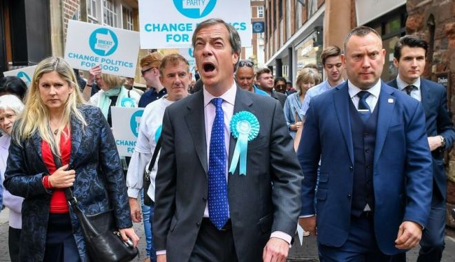 Nigel Farage vrea un rol în negocierile pentru Brexit - nigel-1558985292.jpg