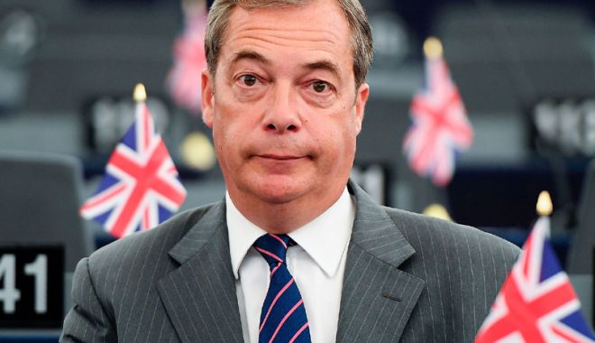 Nigel Farage renunță la UKIP, partidul pe care  el l-a creat - nigelfarage-1544016629.jpg