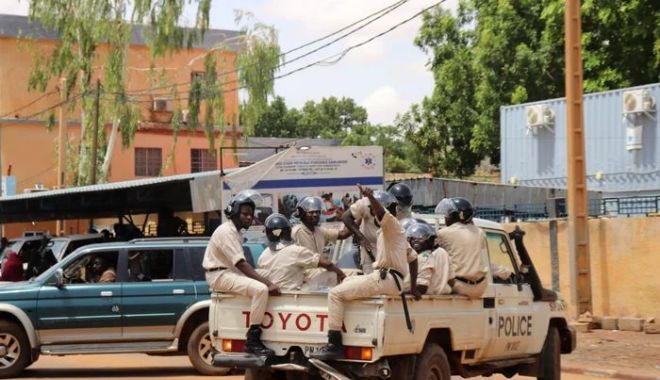 MAE a început demersurile pentru evacuarea a patru cetăţeni români din Niger