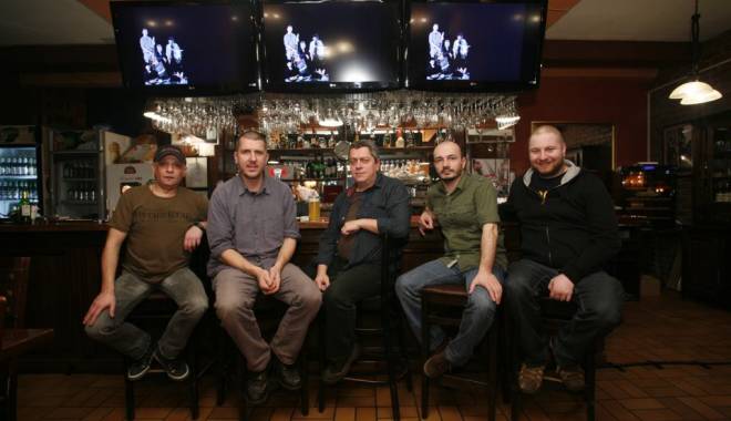 Nightlosers va susține două concerte în Vamă - nightlosersn-1441635921.jpg
