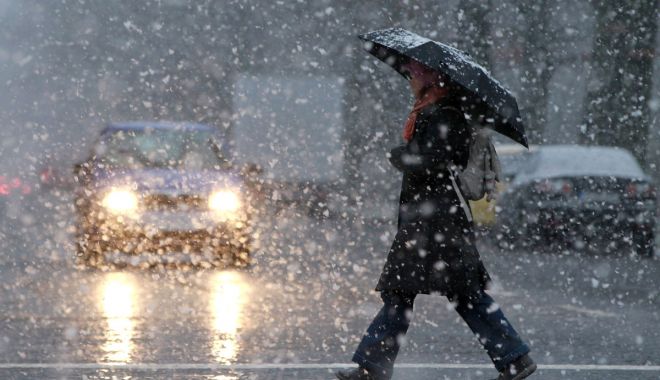 COD GALBEN DE PRECIPITAȚII ÎN 13 JUDEȚE! HARTA ZONELOR AFECTATE - ninsoare-1535959042.jpg