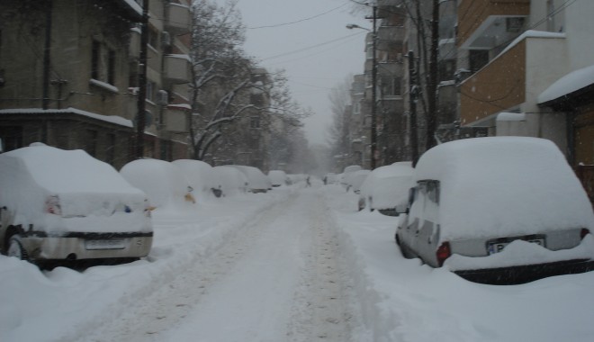 Cod portocaliu de ninsori și viscol! - ninsoare1329202610-1385051018.jpg