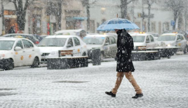 Ploi, vânt, lapoviță și ninsori. PROGNOZA METEO pentru 24 septembrie - 7 octombrie - ninsori-1537787840.jpg