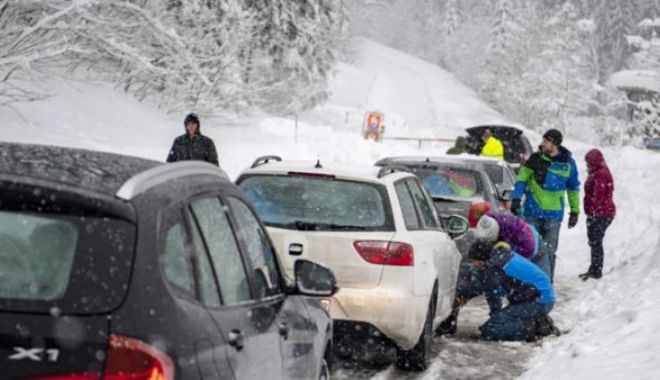 Ninsori puternice în Austria și Italia. Drumuri blocate! - ninsoritirol75048600-1573653605.jpg