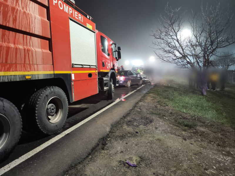 Un autoturism s-a răsturnat la Valu lui Traian. Un tânăr de 25 de ani a scăpat cu viață - njbjnwjknmu1mgi5njc2ngq5ytm2ztdl-1766039965.webp