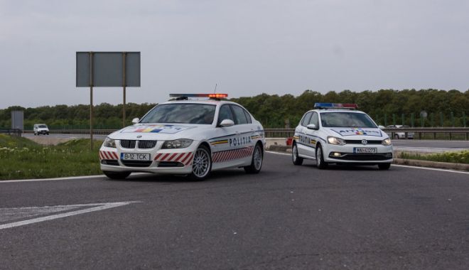 Bullying în trafic: Poliția a surprins pe A2 un șofer care-l forța pe un altul să accelereze - njzlnjq3njdhyji4mjgzyzhlode3ywnk-1696958128.jpg