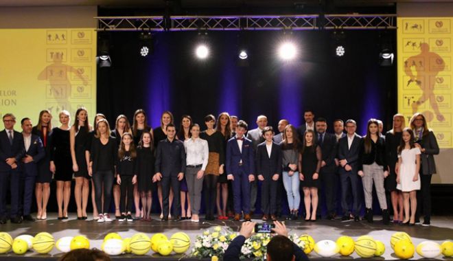 Noi premii pentru Halep, Tecău, Ponor și Samara - noi-1517596721.jpg