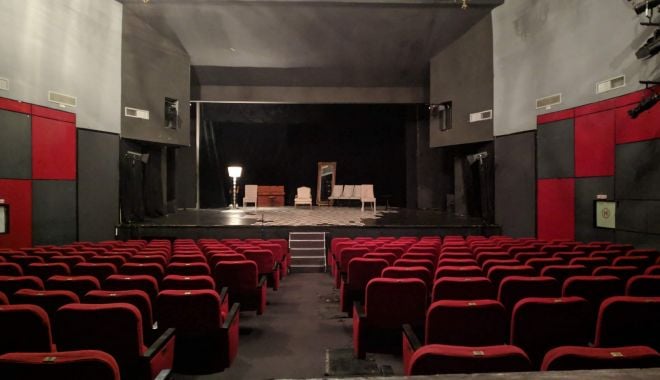 Noi restricţii pentru teatre şi cinematografe, în localităţile unde incidenţa a depăşit 3 la mie - noi-1632322099.jpg