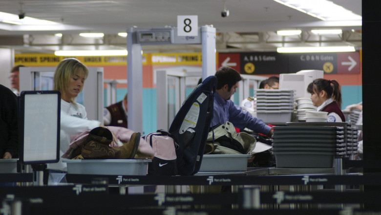 Reguli noi pe aeroporturile din UE. Ce trebuie să știi