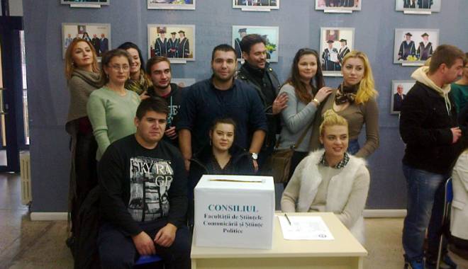 Noi reprezentanți ai studenților în Senatul Universității 