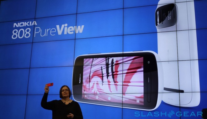 Nokia va lansa un telefon cu OS Windows Phone - nokia-1359308457.jpg