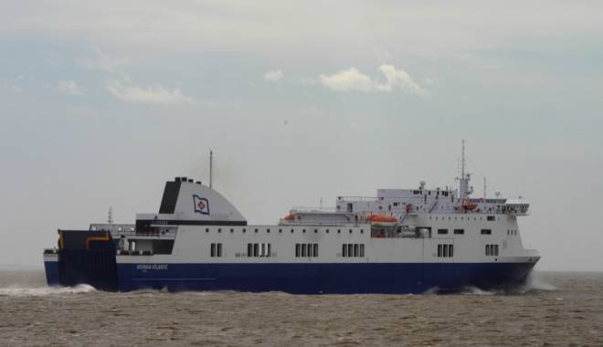 INCENDIU la bordul unui feribot italian în largul Greciei. Pasagerii sunt evacuați - normanatlantic-1419753356.jpg