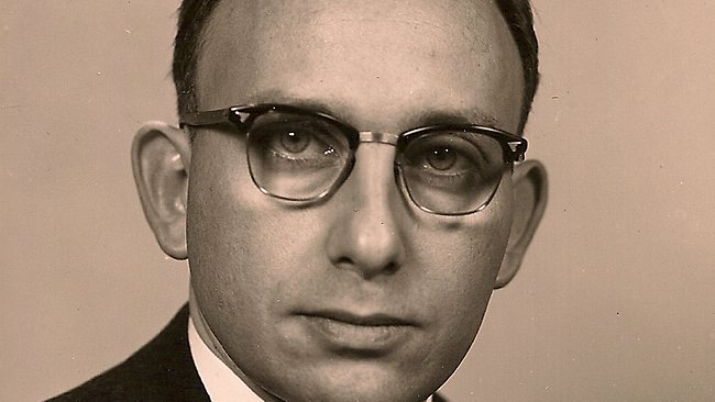 A murit inventatorul codului de bare - normanjosephwoodland-1355478682.jpg