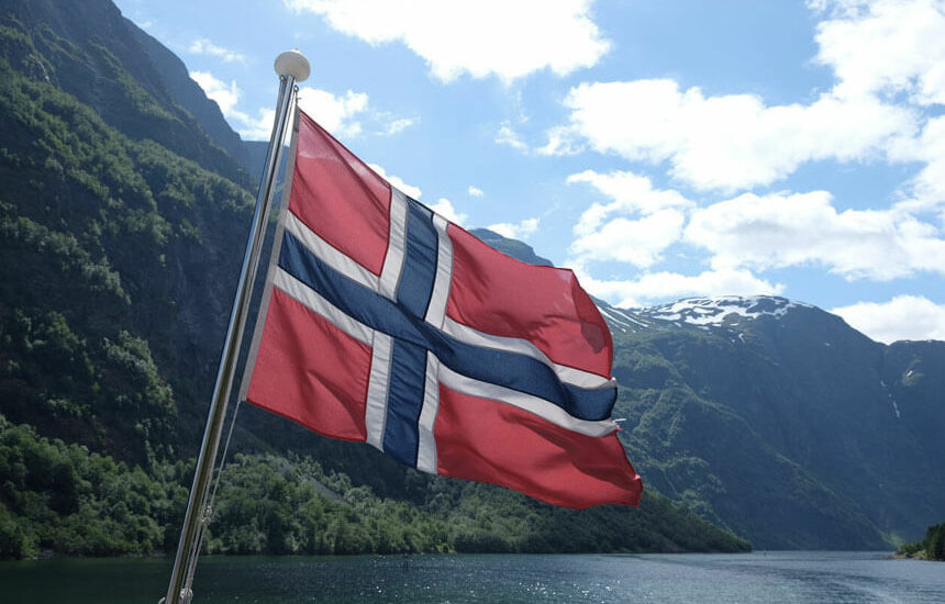 Atenţionare de călătorie emisă de MAE: Posibile alunecări de teren, avalanşe şi inundaţii, în Norvegia - norvegia-1736783290.jpg