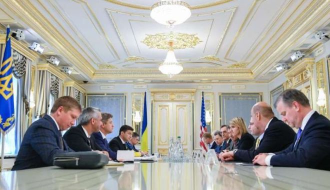 Noul președinte al Ucrainei cere SUA să înăsprească sancțiunile împotriva Rusiei - noul-1558464913.jpg