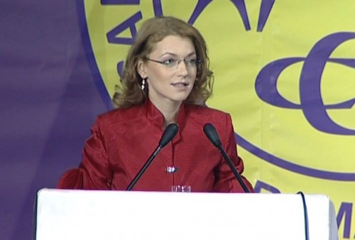 Alina Gorghiu va fi noul purtător de cuvânt al PNL - noulpurtatoralinagorghiu500x338-1404733665.jpg
