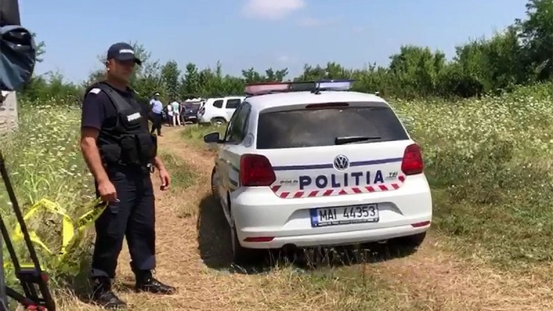 Nou-născut găsit mort pe câmp. Mama minoră l-ar fi abandonat - nounascut-gasit-mort-camp-1712505342.jpg