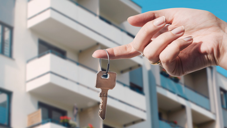România are cei mai mulți proprietari de locuinţe din UE, dar și cele mai aglomerate case - ntjjzdy5mdvjzwqyywvmmmmxmjcymgjm-1770297009.webp