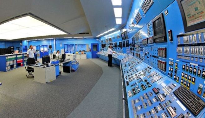 Burse pentru studenți, oferite de Nuclearelectrica. Tinerii se pot înscrie până pe 31 octombrie - nuclearelectrica-1696265884.jpg