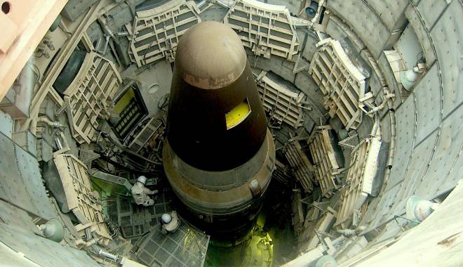 Siria construiește în secret un complex nuclear - nuke-1420873736.jpg