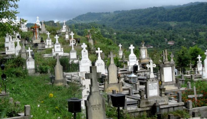 Numărul deceselor e în scădere - numaruldeceseloreinscadere-1662971055.jpg