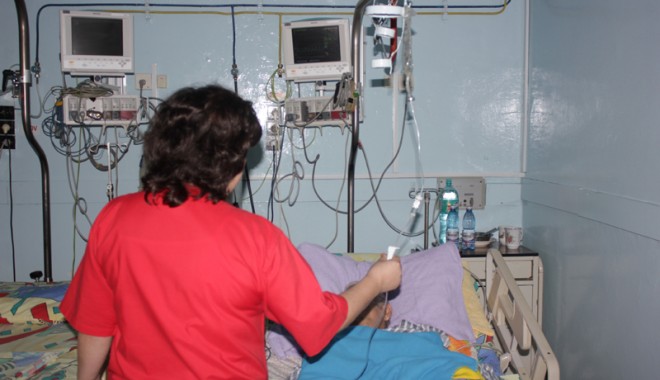 Numărul medicilor de terapie intensivă trebuie dublat - numaruldemedici-1368626128.jpg