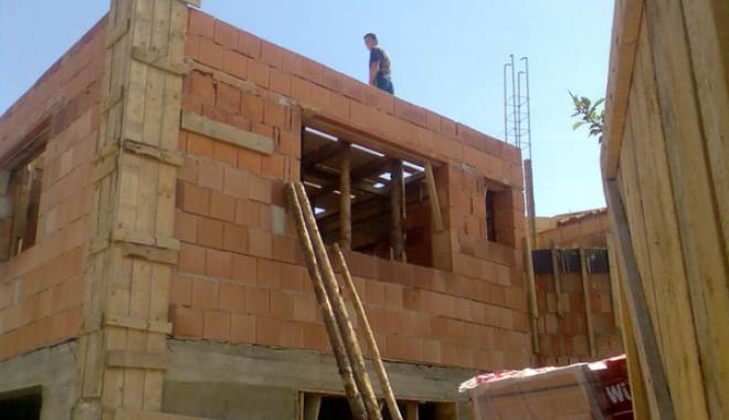 Numărul locuințelor construite a scăzut în 2014 - numarullocuntelor-1425664729.jpg