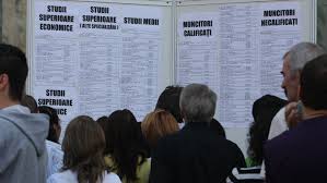 Numărul locurilor de muncă vacante este în creștere - numarullocurilordemuncavacante-1491132449.jpg