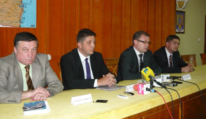 Iată cine va conduce Poliția Constanța! - numireipj1-1310158331.jpg