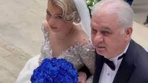 Fiica lui Anghel Iordănescu s-a căsătorit religios, sâmbătă thumbnail