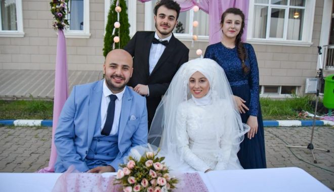 Drama unui fost profesor de la Liceul Internațional. Soția sa a ajuns să se gândească la sinucidere! - nunta11-1566557938.jpg