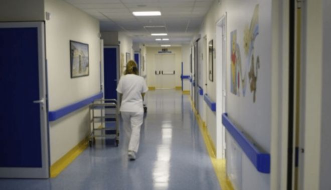 Sezonul nunților face victime. Zeci de persoane au ajuns la spital, după ce au participat la două cununii