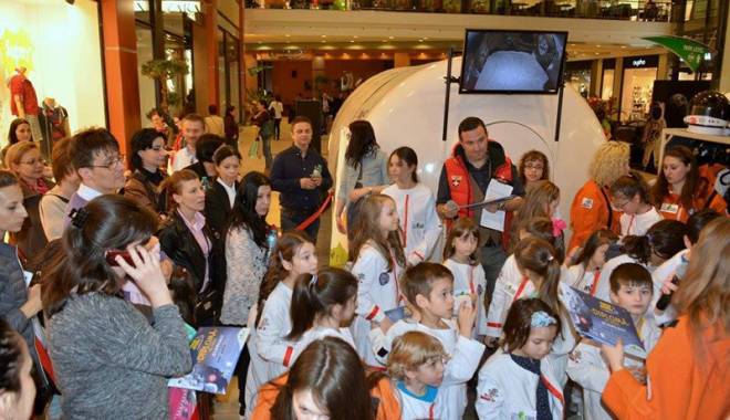 Nu ratați călătoria în spațiul cosmic, de la City Park - nurataticalatoria-1429543378.jpg