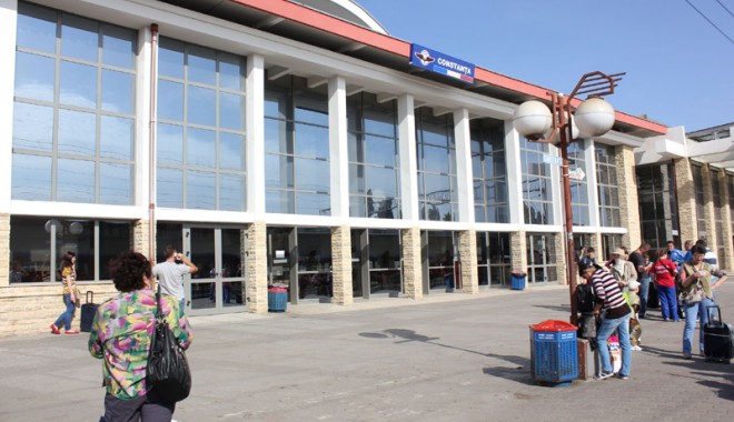 Nu mai putem plăti cu cardul pentru biletele de tren! - nusemaipoateplati-1413310743.jpg