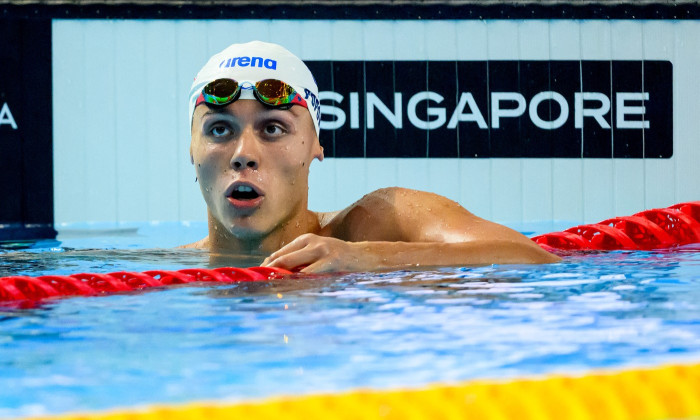David Popovici, în semifinale la 100 m liber la Mondialele din Singapore. A avut cel mai bun timp al seriilor - nwvkmjawn2nlmzvkmtcwmtvmotjjmdvm-1753854429.jpg