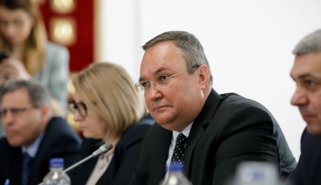 Ciucă, întrebat dacă ia în calcul o remaniere a lui Dîncu: Trebuie să avem o discuţie deschisă