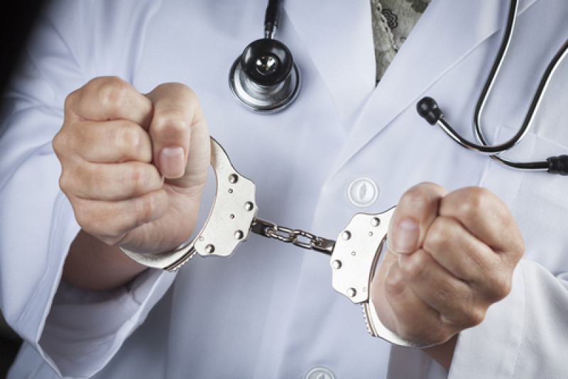Mai mulți vârstnici au fost jefuiți de falși medici, care au intrat peste ei în case - nzm1mmjjnzmynte2ztlmyzg1yjaynda0-1749029256.jpg