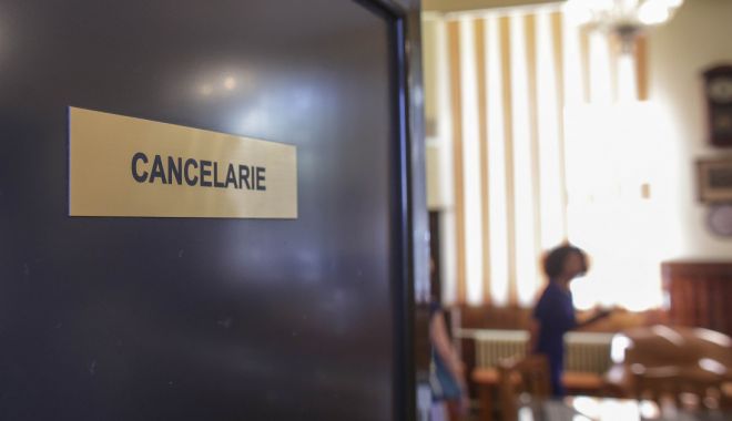 Secretar de stat: Cadrele didactice trebuie programate pentru vaccinare de către școli - nzzhmtdmzdkwyjq1njrjymyzzju4mjrj-1610888454.jpg