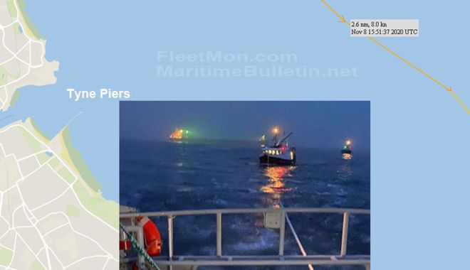 O ambarcațiune de pescuit a fost scufundată de o navă. Pescarii au fost salvați - oambarcatiunedepescuitafostscufu-1604910491.jpg